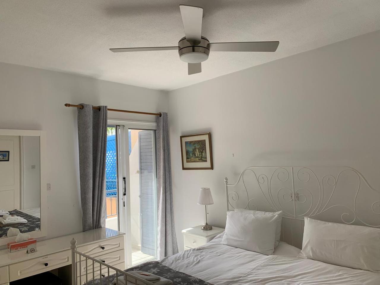 King'S Palace - Spacious 2 Bed, 2 Bath With Sea And Pool Views Paphos Exterior photo